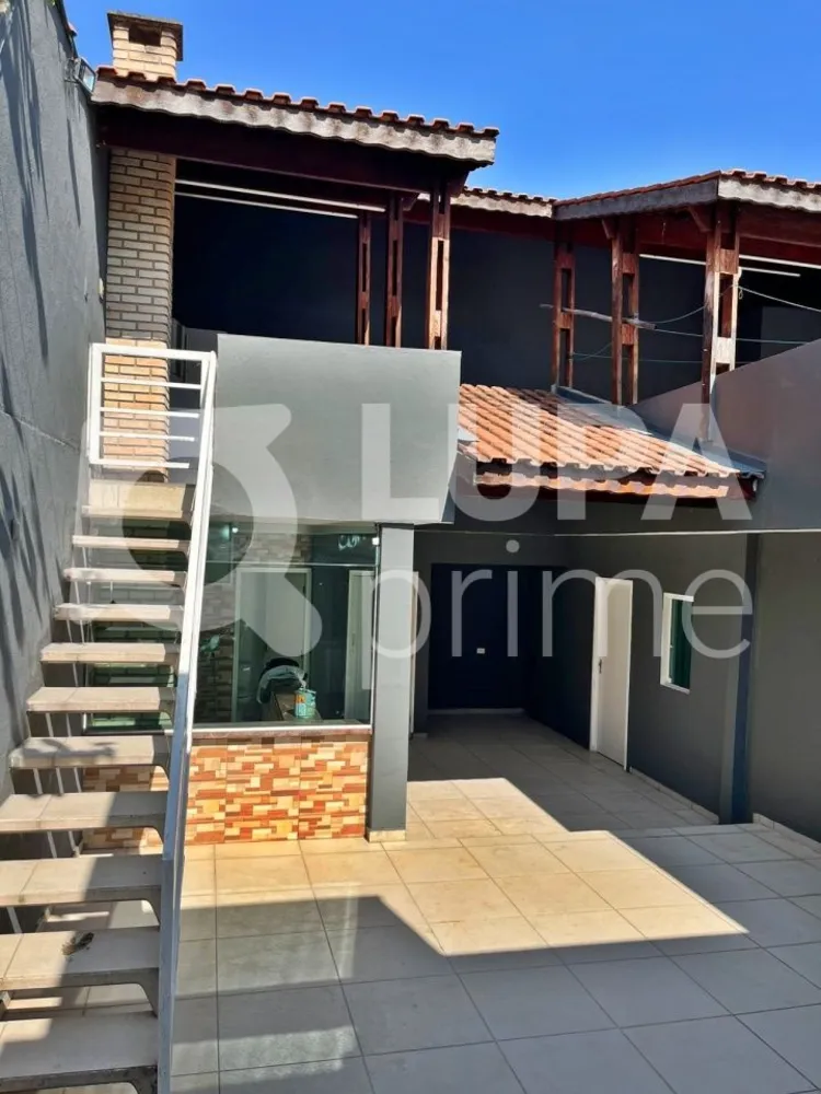 Casa, 3 quartos, 260 m² - Foto 9
