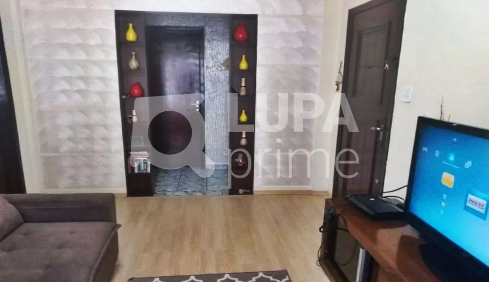 Apartamento à venda com 2 quartos, 90m² - Foto 2