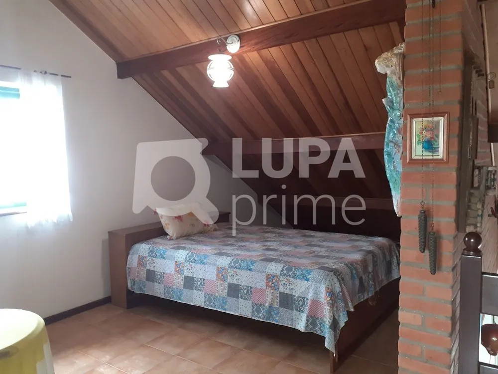 Casa, 3 quartos, 152 m² - Foto 2