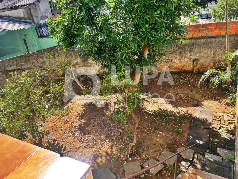 Casa, 6 quartos, 180 m² - Foto 1
