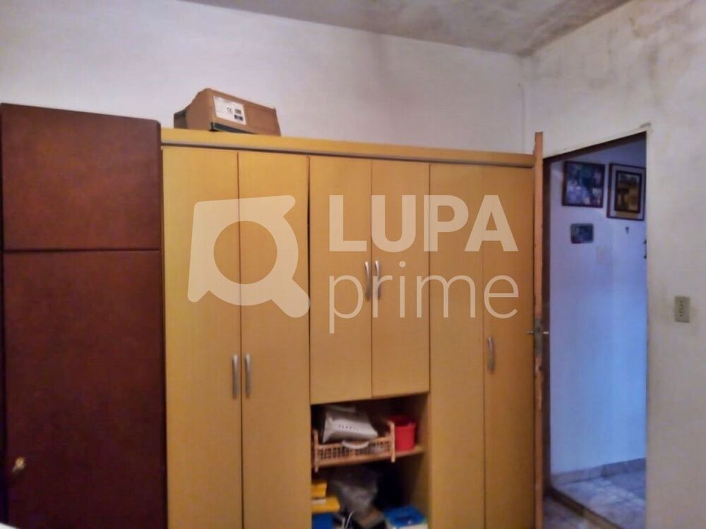 Casa à venda com 4 quartos, 97m² - Foto 5