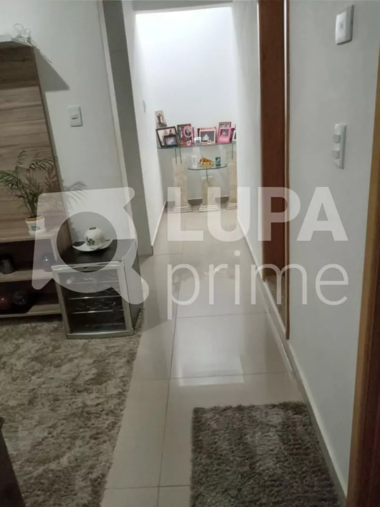 Casa à venda com 3 quartos, 260m² - Foto 4