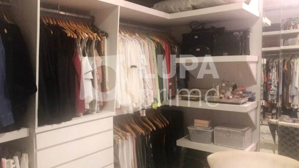 Casa, 4 quartos, 350 m² - Foto 1
