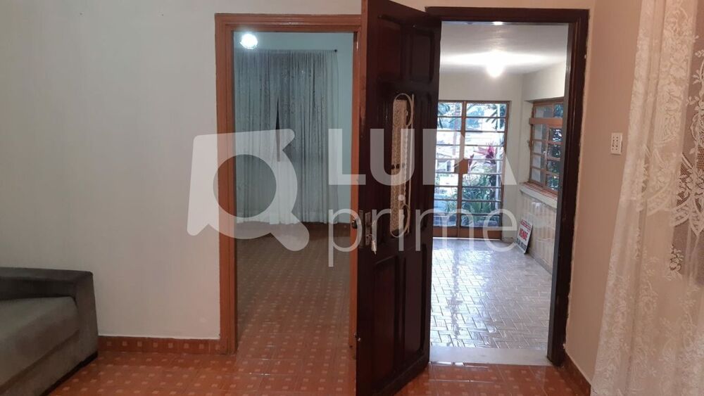 Casa à venda com 3 quartos, 91m² - Foto 4