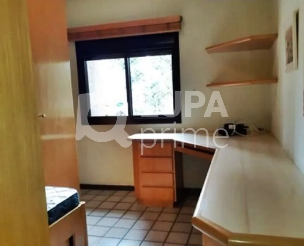 Apartamento, 3 quartos, 140 m² - Foto 12