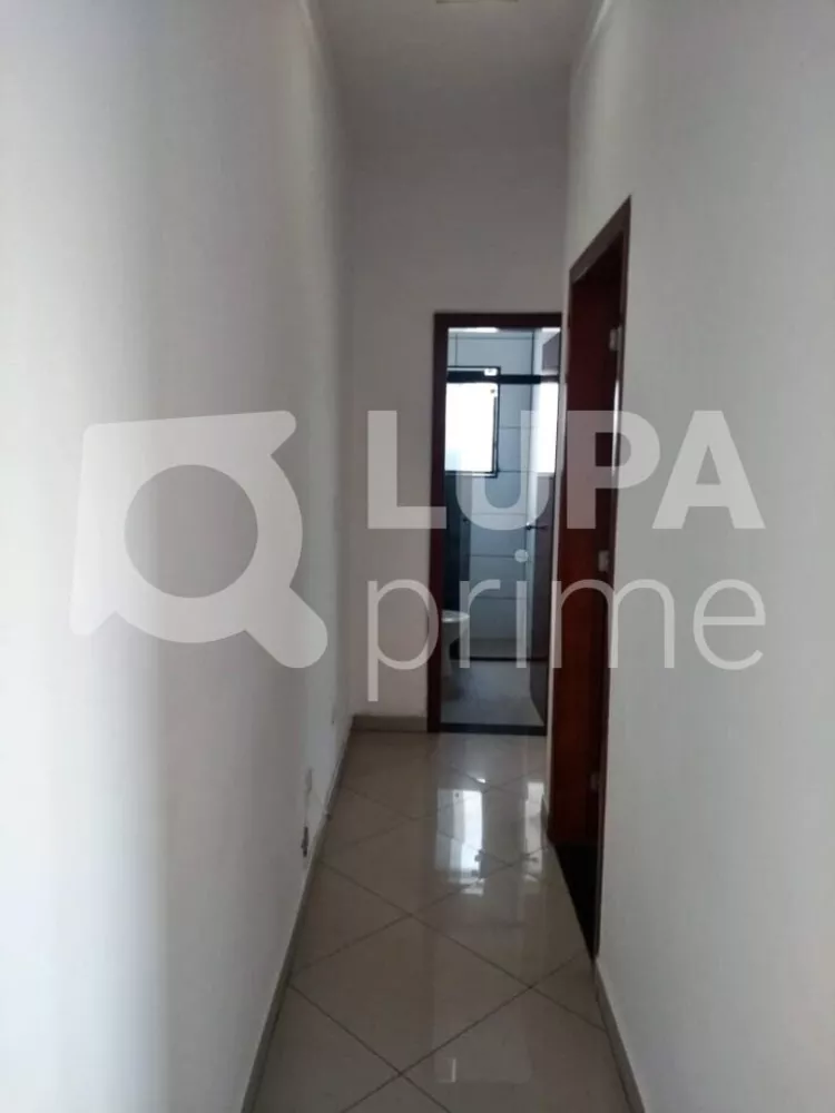 Apartamento para alugar com 2 quartos, 75m² - Foto 3