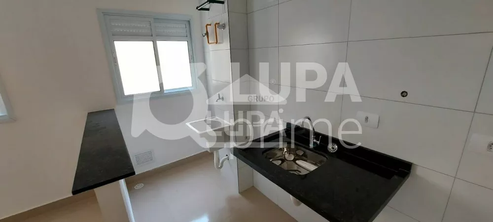 Apartamento à venda com 1 quarto, 30m² - Foto 4