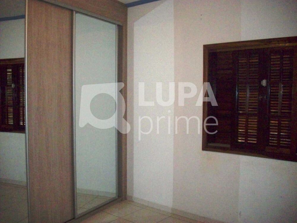 Casa, 3 quartos, 118 m² - Foto 2