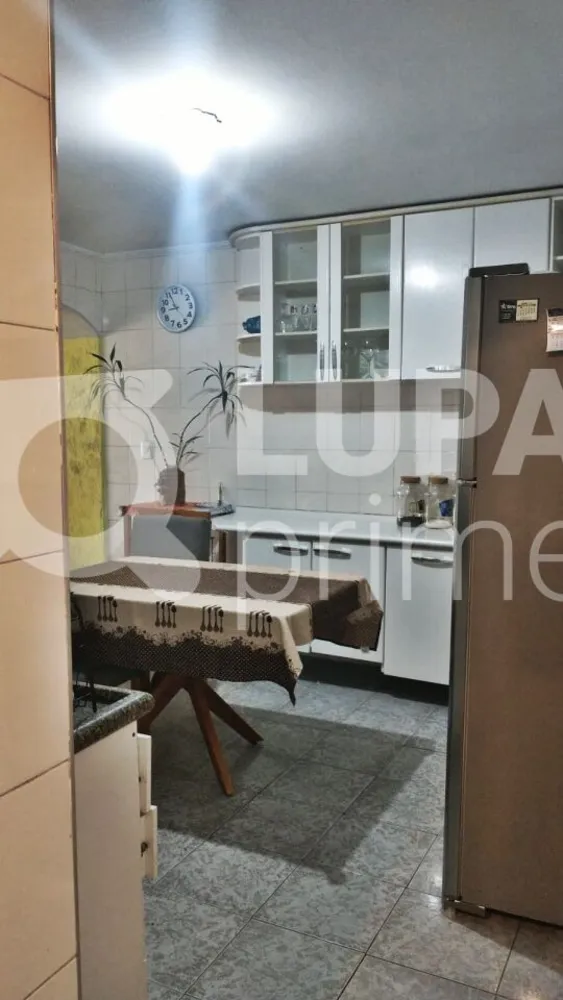 Casa, 3 quartos, 226 m² - Foto 3