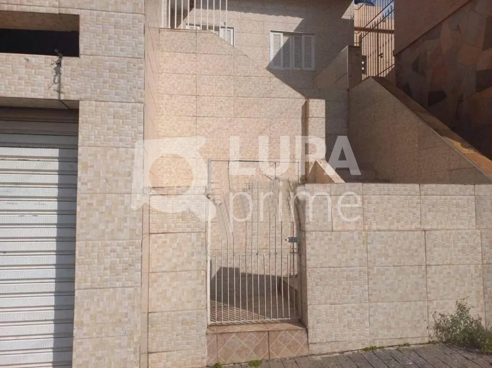 Casa, 4 quartos, 210 m² - Foto 1