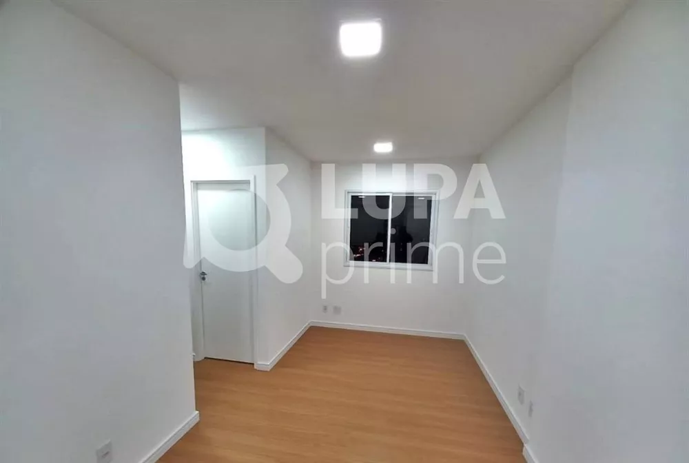 Apartamento à venda com 2 quartos, 43m² - Foto 1