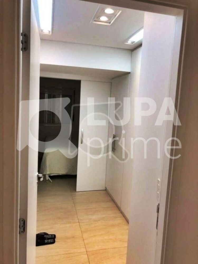 Apartamento, 3 quartos, 215 m² - Foto 12