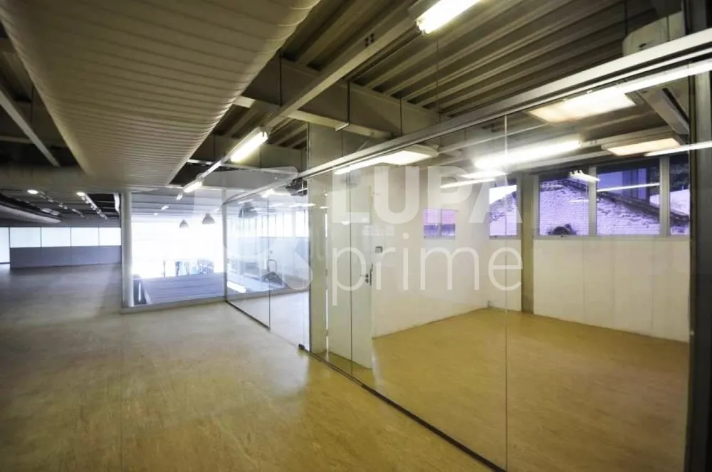 Prédio Inteiro, 1673 m² - Foto 1