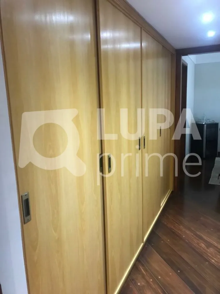 Apartamento, 4 quartos, 230 m² - Foto 1