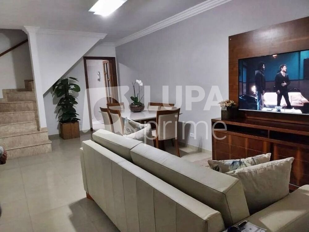 Casa à venda com 2 quartos, 84m² - Foto 1