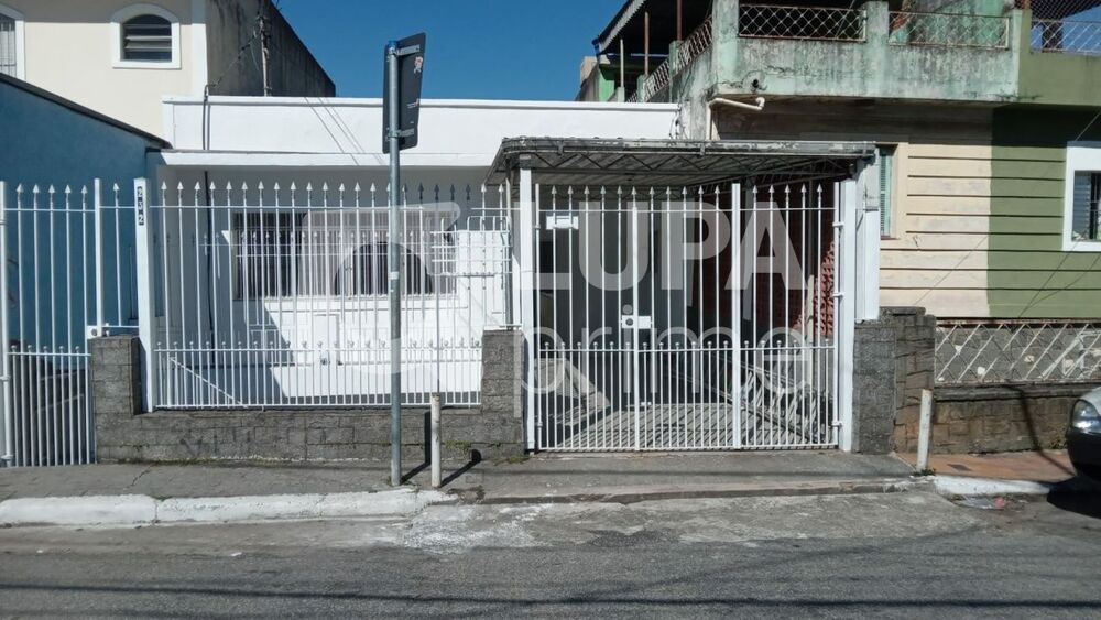 Casa à venda com 4 quartos, 150m² - Foto 1