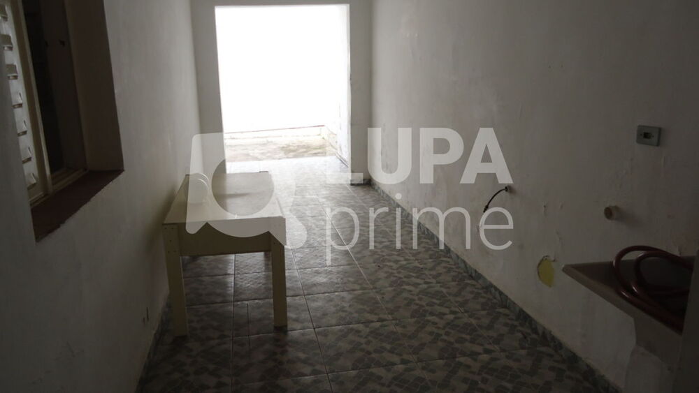 Casa à venda com 4 quartos, 150m² - Foto 12