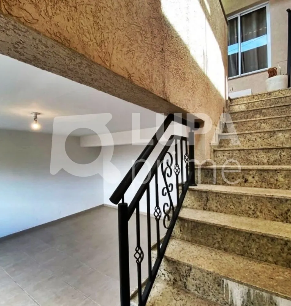 Casa, 3 quartos, 105 m² - Foto 2