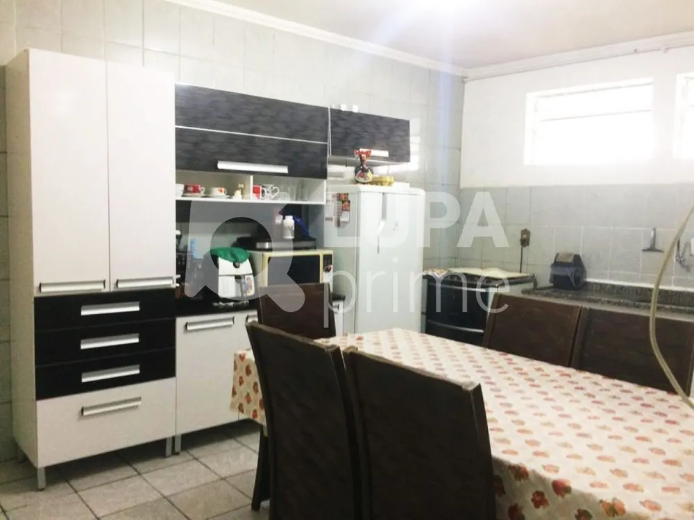Casa, 4 quartos, 282 m² - Foto 9