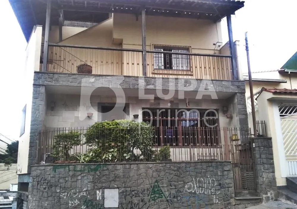Casa, 6 quartos, 198 m² - Foto 1