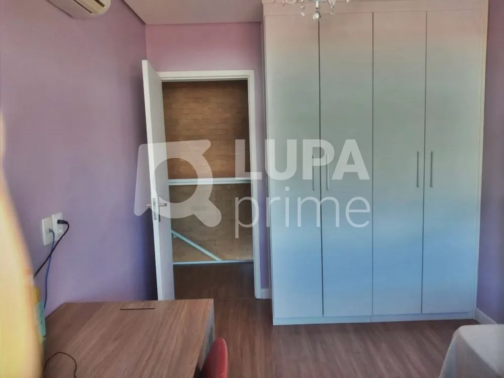 Casa, 3 quartos, 238 m² - Foto 10