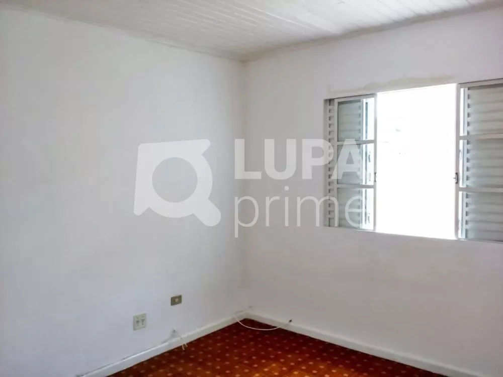 Casa à venda com 2 quartos, 120m² - Foto 1