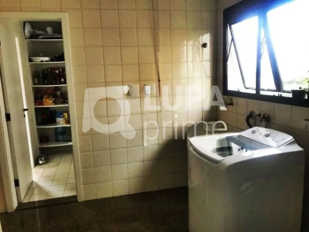 Apartamento, 4 quartos, 230 m² - Foto 2