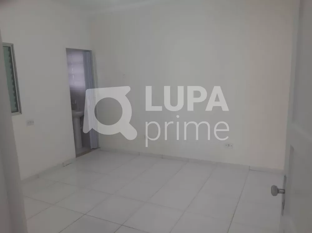 Casa para alugar com 3 quartos, 120m² - Foto 2