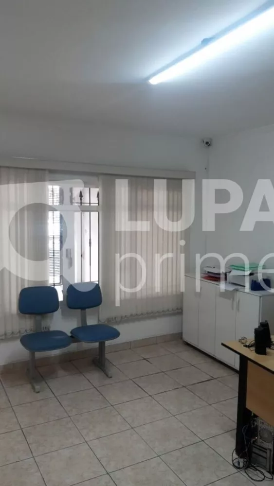 Casa à venda com 4 quartos, 189m² - Foto 1