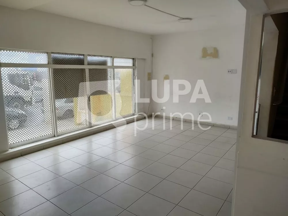 Casa Comercial à venda com 4 quartos, 220m² - Foto 4