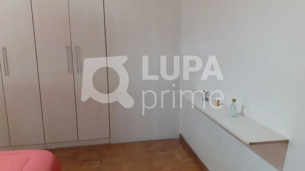 Casa, 3 quartos, 240 m² - Foto 11