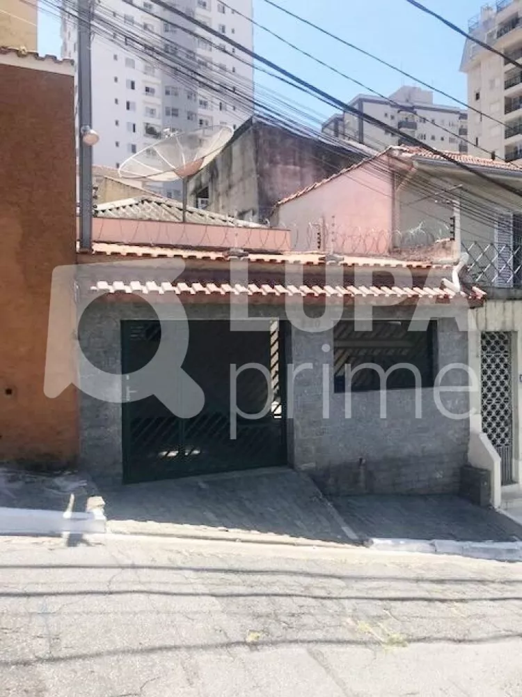 Casa à venda com 2 quartos, 130m² - Foto 1