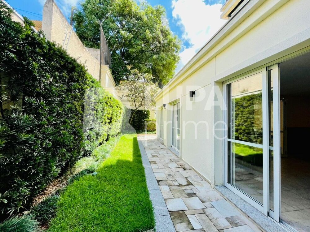 Apartamento à venda com 3 quartos, 215m² - Foto 15