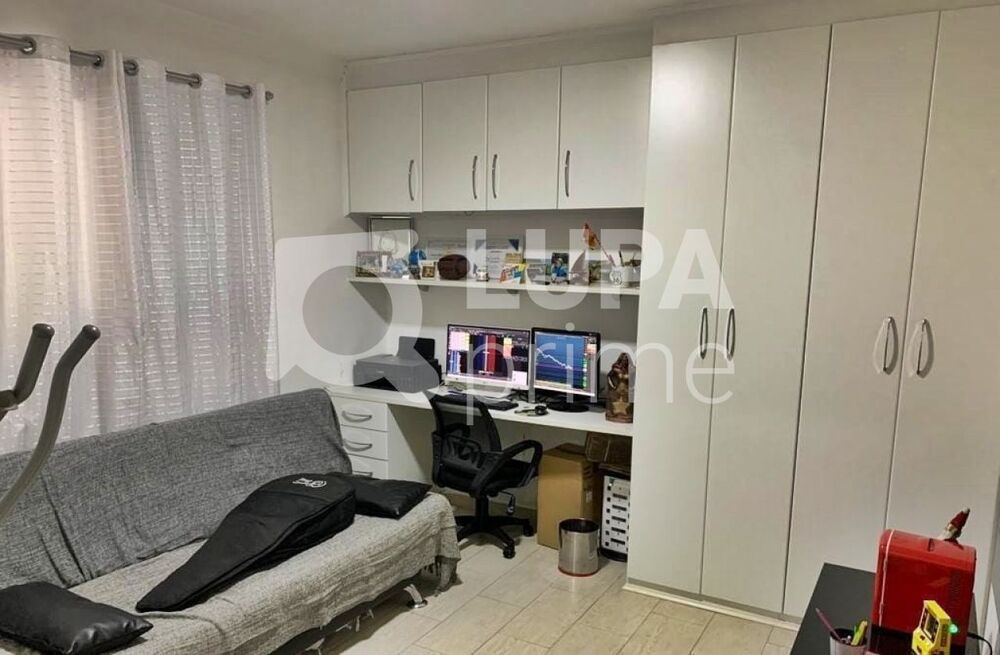 Casa, 3 quartos, 131 m² - Foto 2