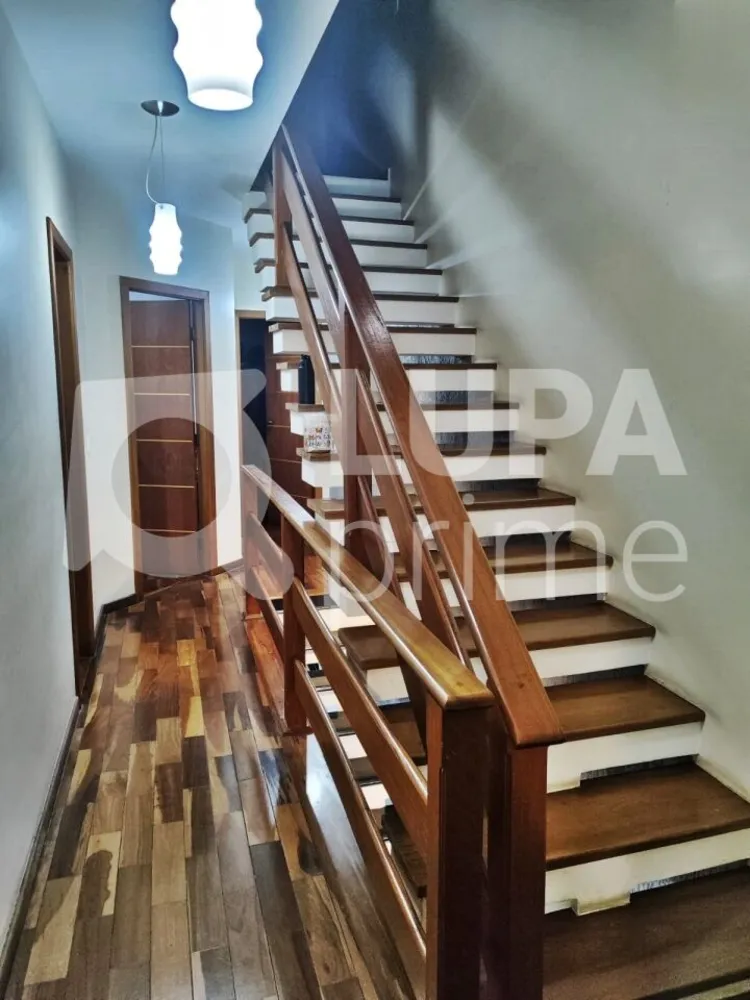 Casa, 3 quartos, 186 m² - Foto 1
