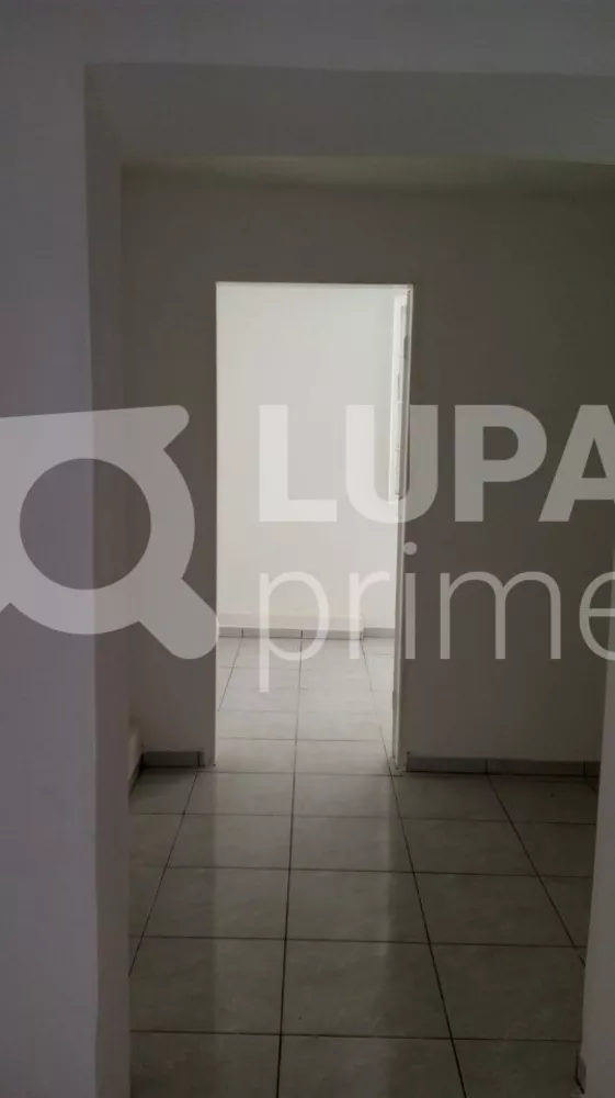 Apartamento à venda com 2 quartos, 70m² - Foto 4