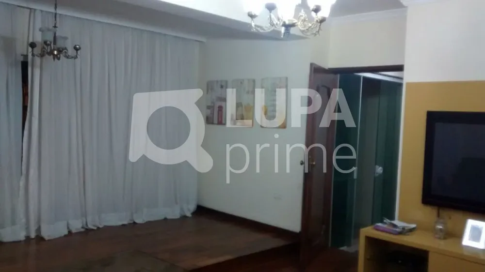 Casa, 4 quartos, 270 m² - Foto 3