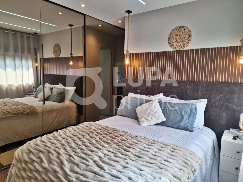 Casa à venda com 3 quartos, 179m² - Foto 8