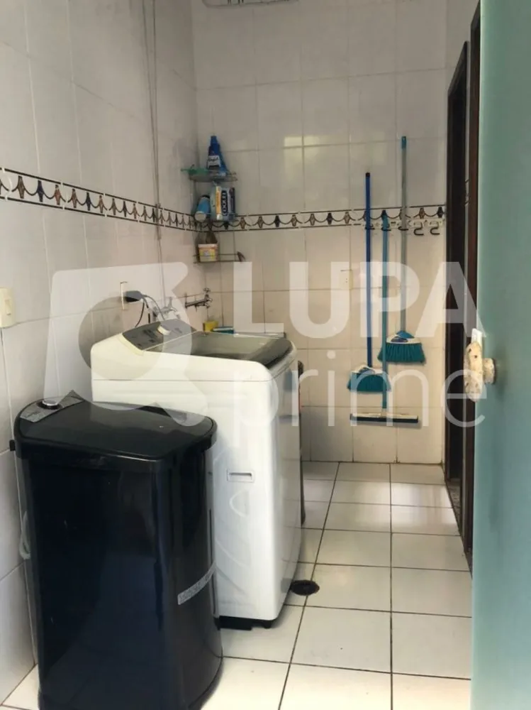 Casa, 4 quartos, 300 m² - Foto 8
