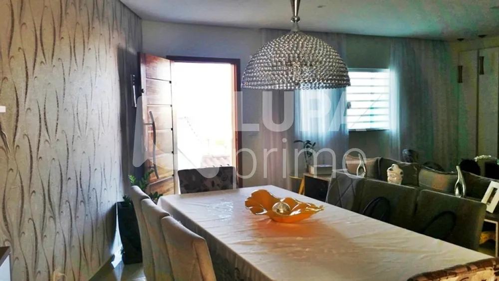 Casa, 3 quartos, 200 m² - Foto 6