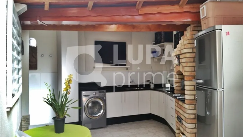 Casa, 3 quartos, 200 m² - Foto 10