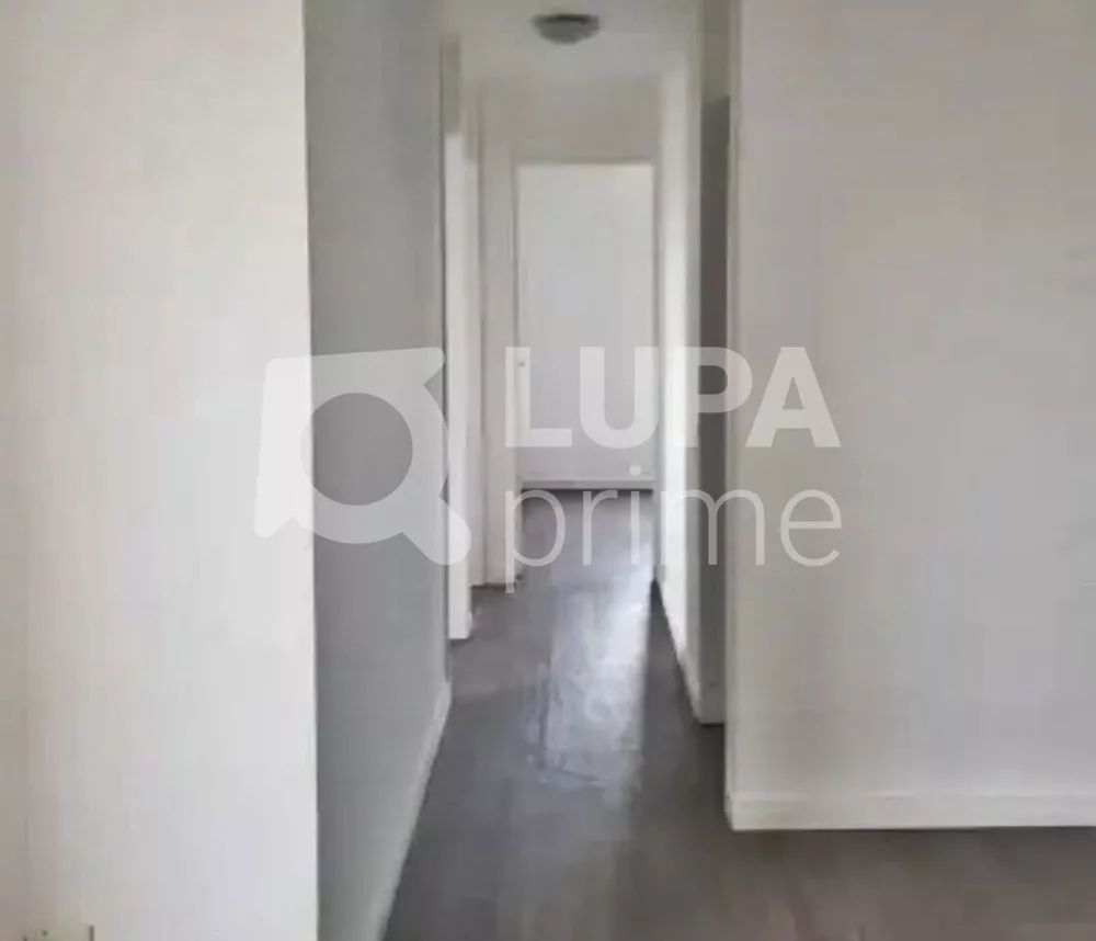 Apartamento à venda com 3 quartos, 73m² - Foto 3