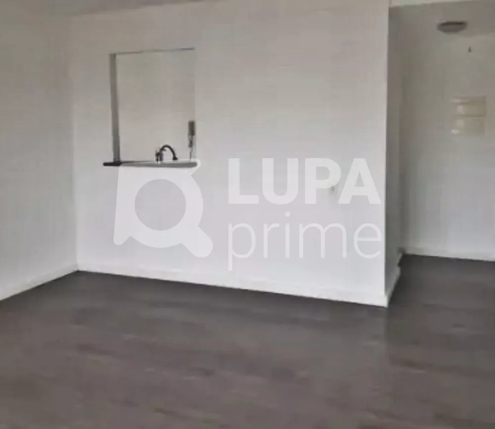 Apartamento à venda com 3 quartos, 73m² - Foto 2