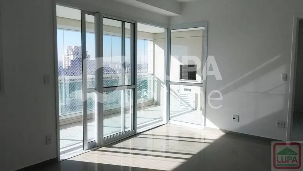 Apartamento à venda com 3 quartos, 115m² - Foto 2