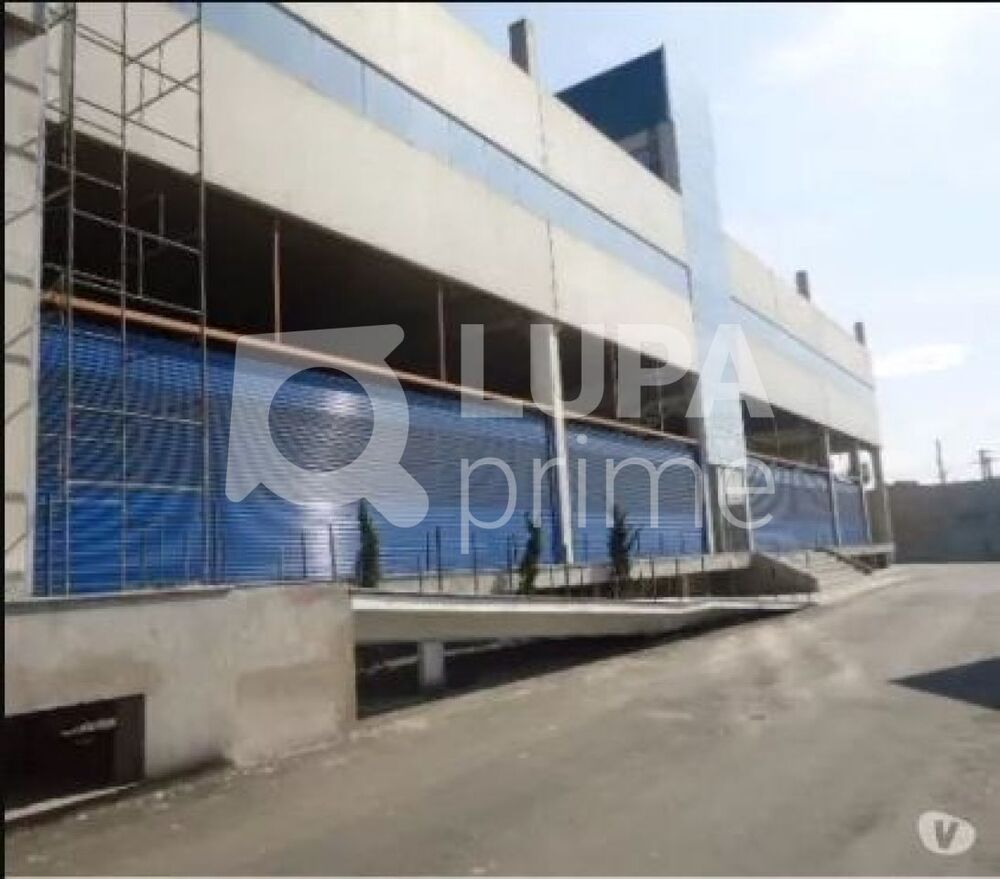 Prédio Inteiro, 5900 m² - Foto 1