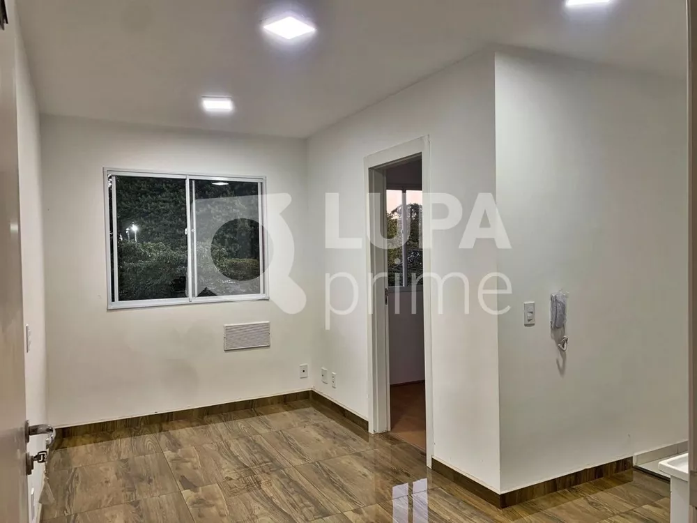 Apartamento para alugar com 2 quartos, 35m² - Foto 1