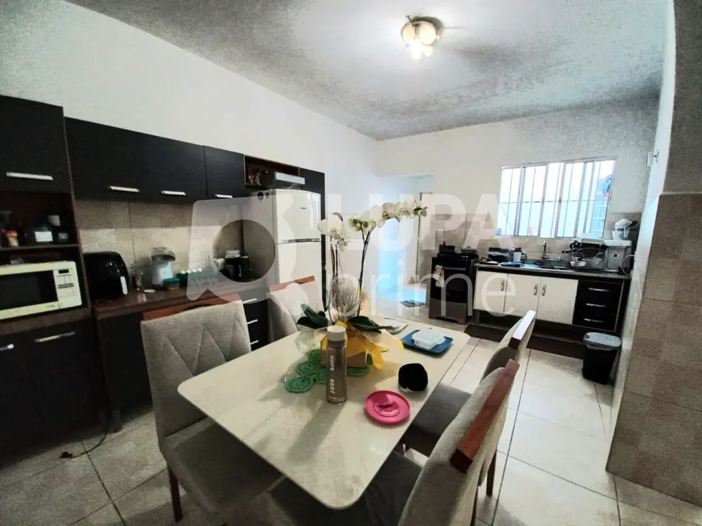 Casa, 1 quarto, 69 m² - Foto 8
