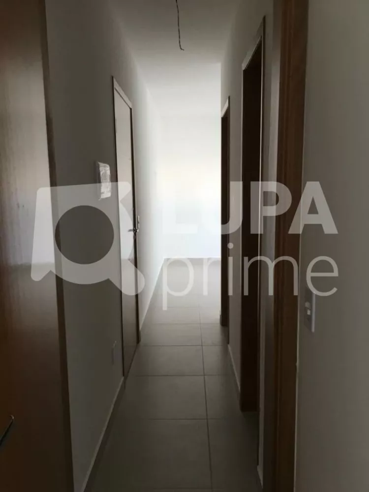 Apartamento à venda com 1 quarto, 39m² - Foto 4