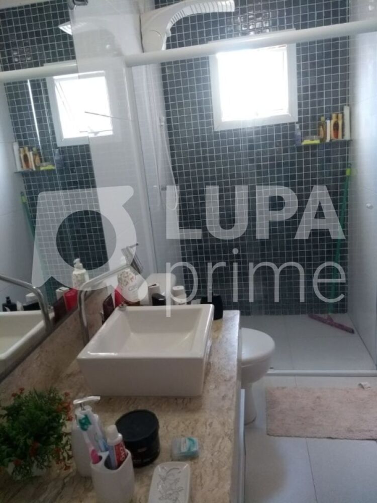 Casa, 3 quartos, 193 m² - Foto 4