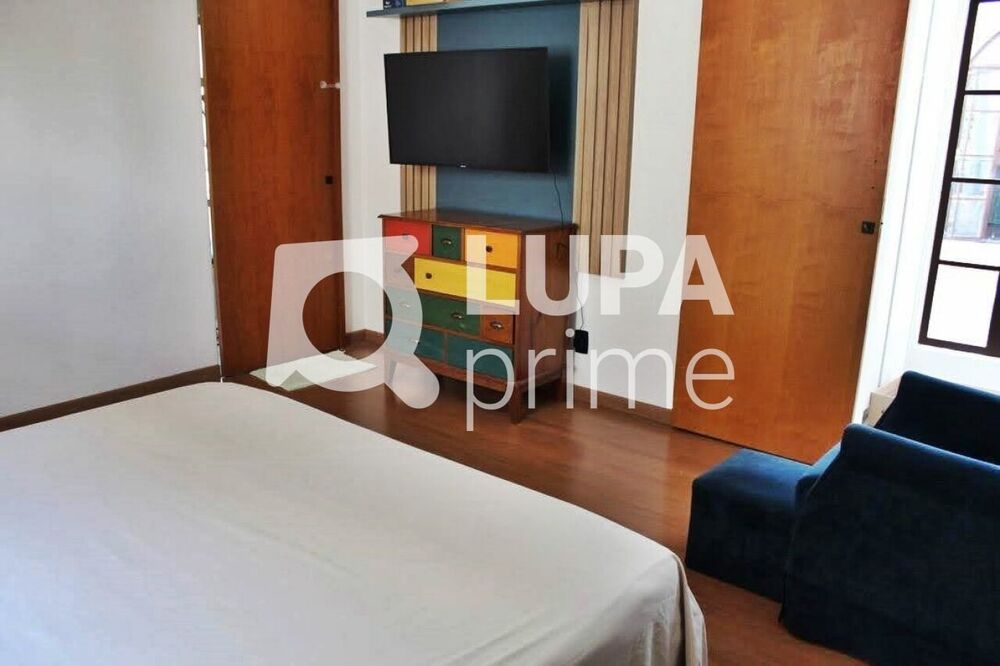 Casa para alugar com 3 quartos, 805m² - Foto 8